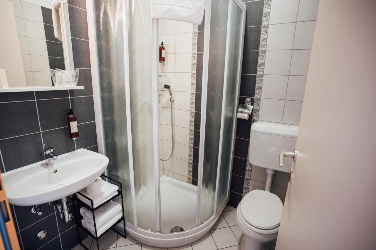 Sobe Rooms Nataly Сежана Екстериор снимка